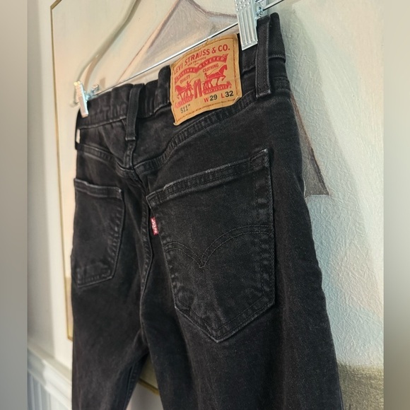 LEVIS 511 Distressed Black Ripped Slim Fit Stretch Jeans Size 28 x 32 - Picture 9 of 9